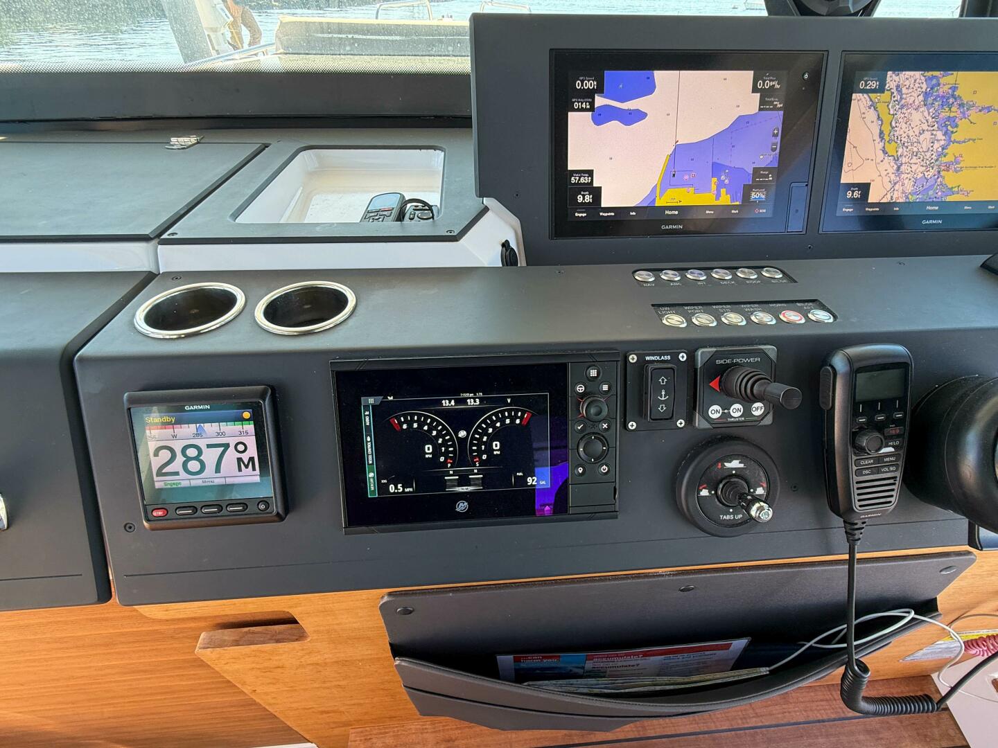 Slide: The Image of Axopar 37 Cabin 2019 - 5327224