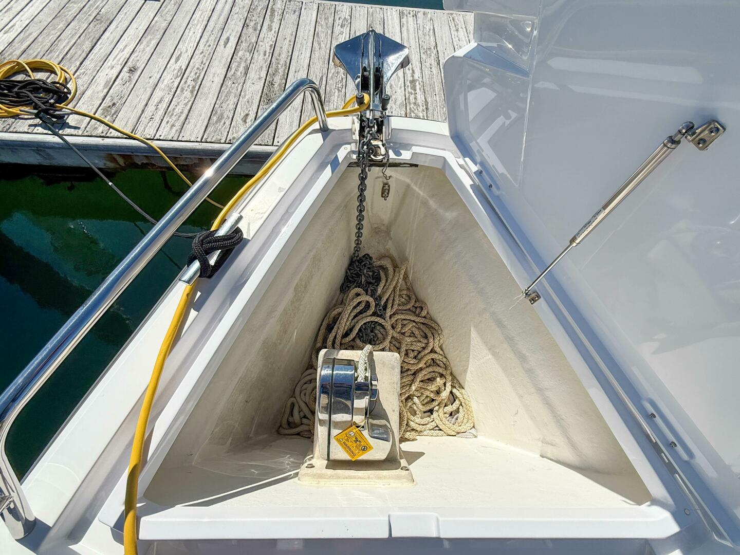 Slide: The Image of Axopar 37 Cabin 2019 - 5327238