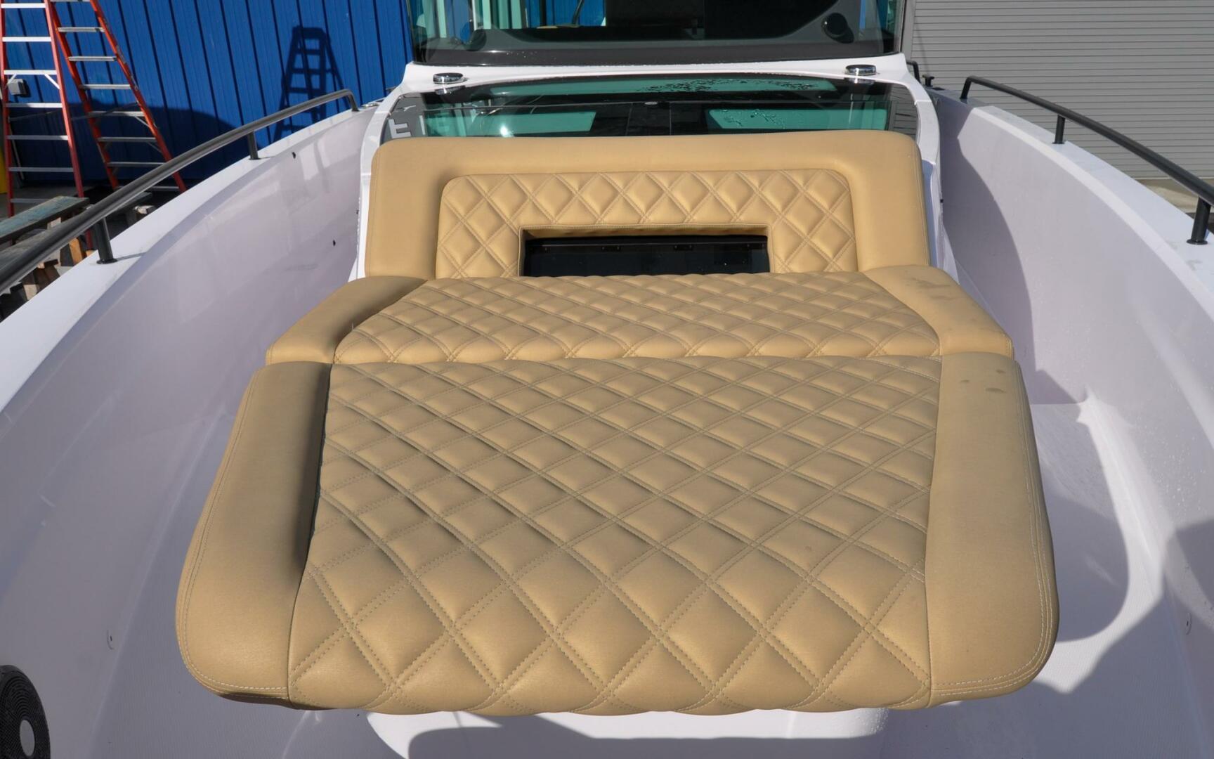Slide: The Image of Axopar 37XC Offered For Sale677 - 4442188
