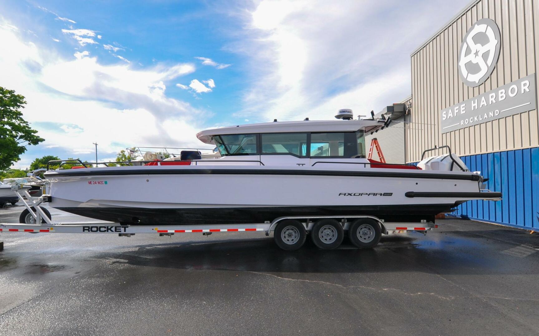 Slide: The Image of Axopar 37XC Offered For Sale663 - 4442150