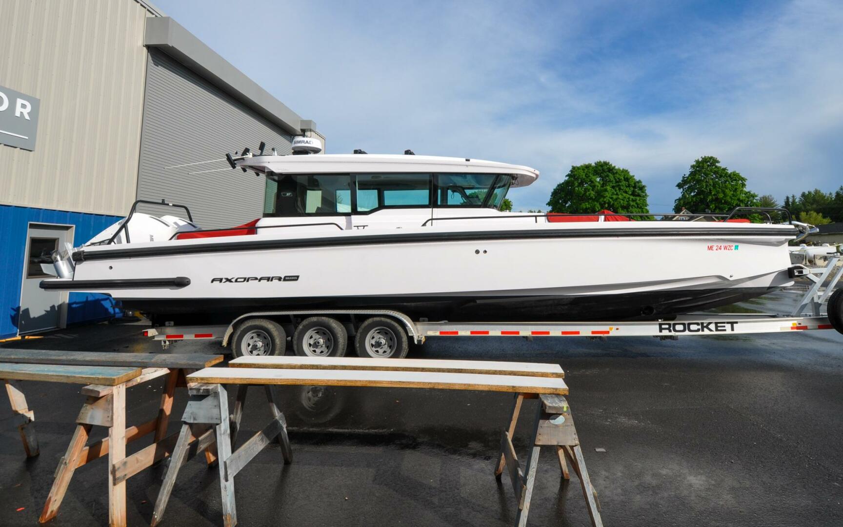 Slide: The Image of Axopar 37XC Offered For Sale657 - 4442135