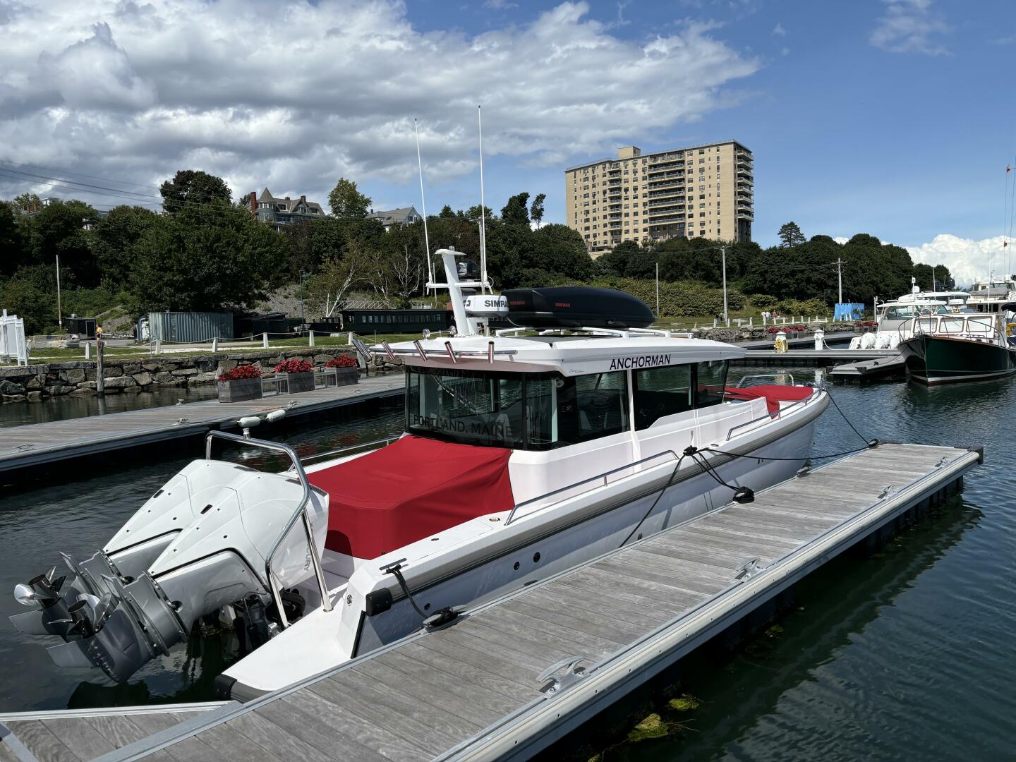 Slide: The Image of Axopar 37 Cross Cabin 2021 - 17
