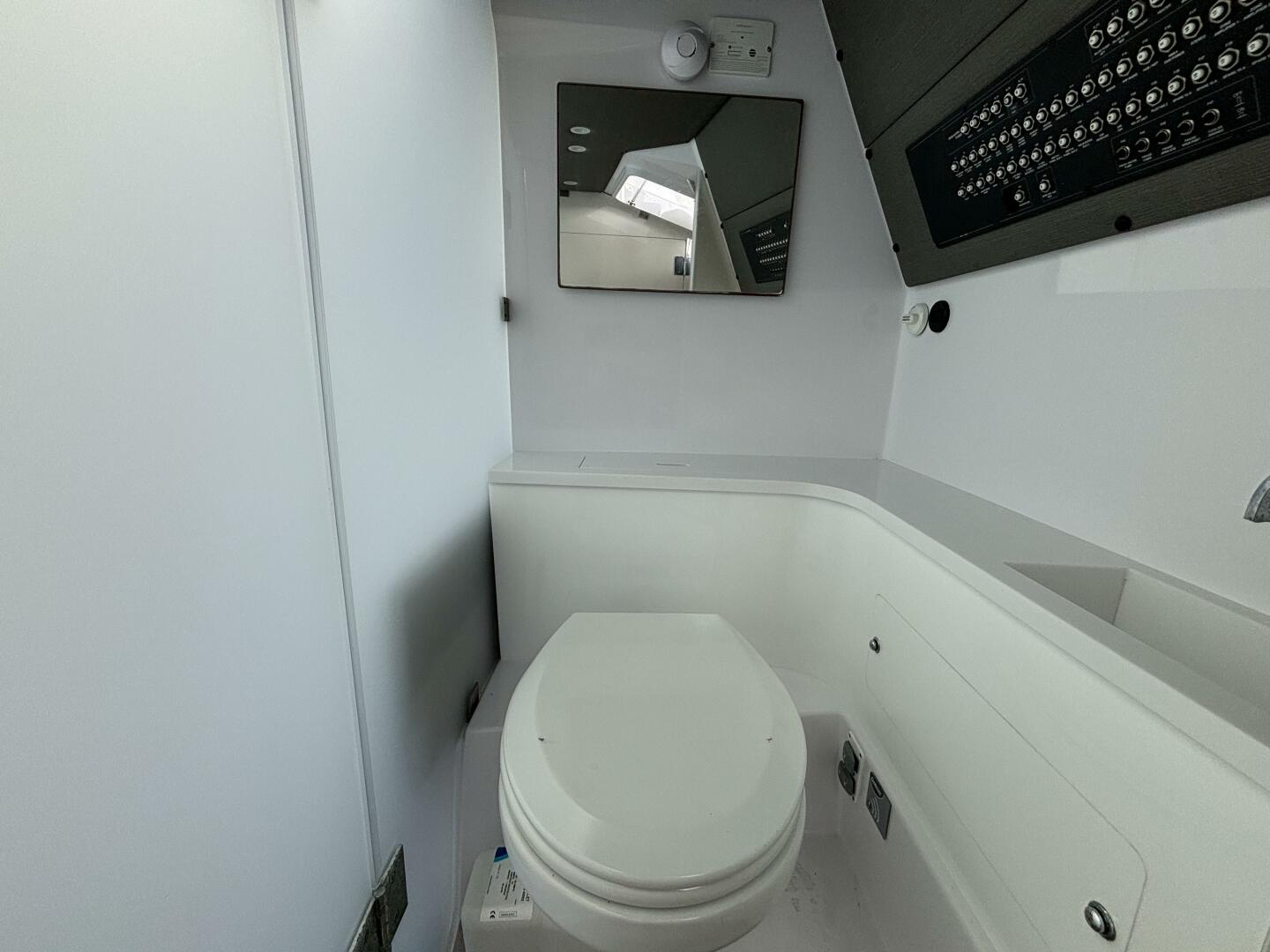 Slide: The Image of Axopar 37 Cross Cabin 2021 - 20