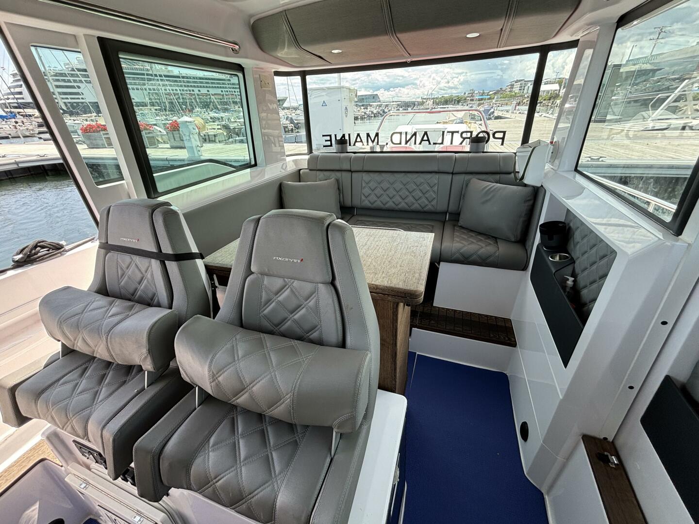 Slide: The Image of Axopar 37 Cross Cabin 2021 - 23