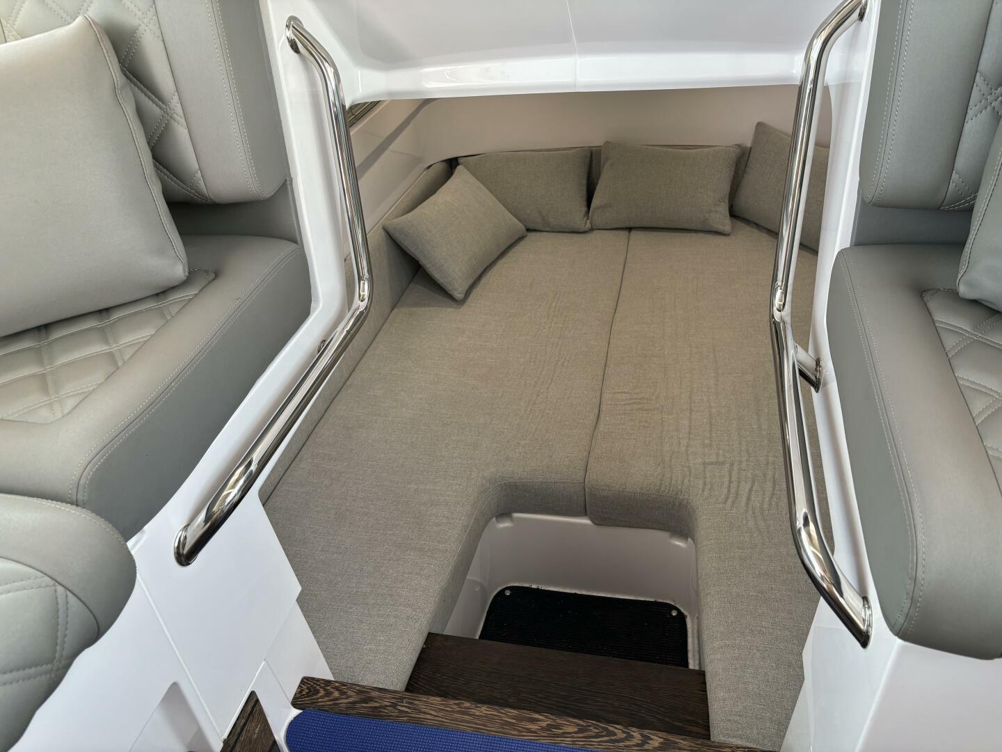 Slide: The Image of Axopar 37 Cross Cabin 2021 - 28