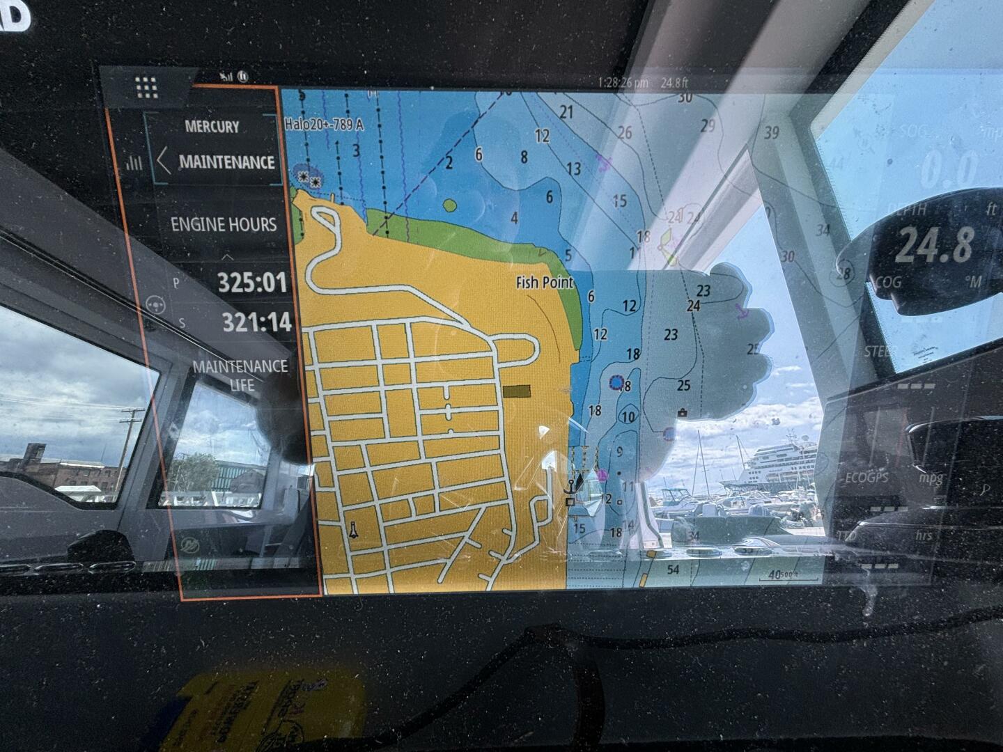 Slide: The Image of Axopar 37 Cross Cabin 2021 - 34