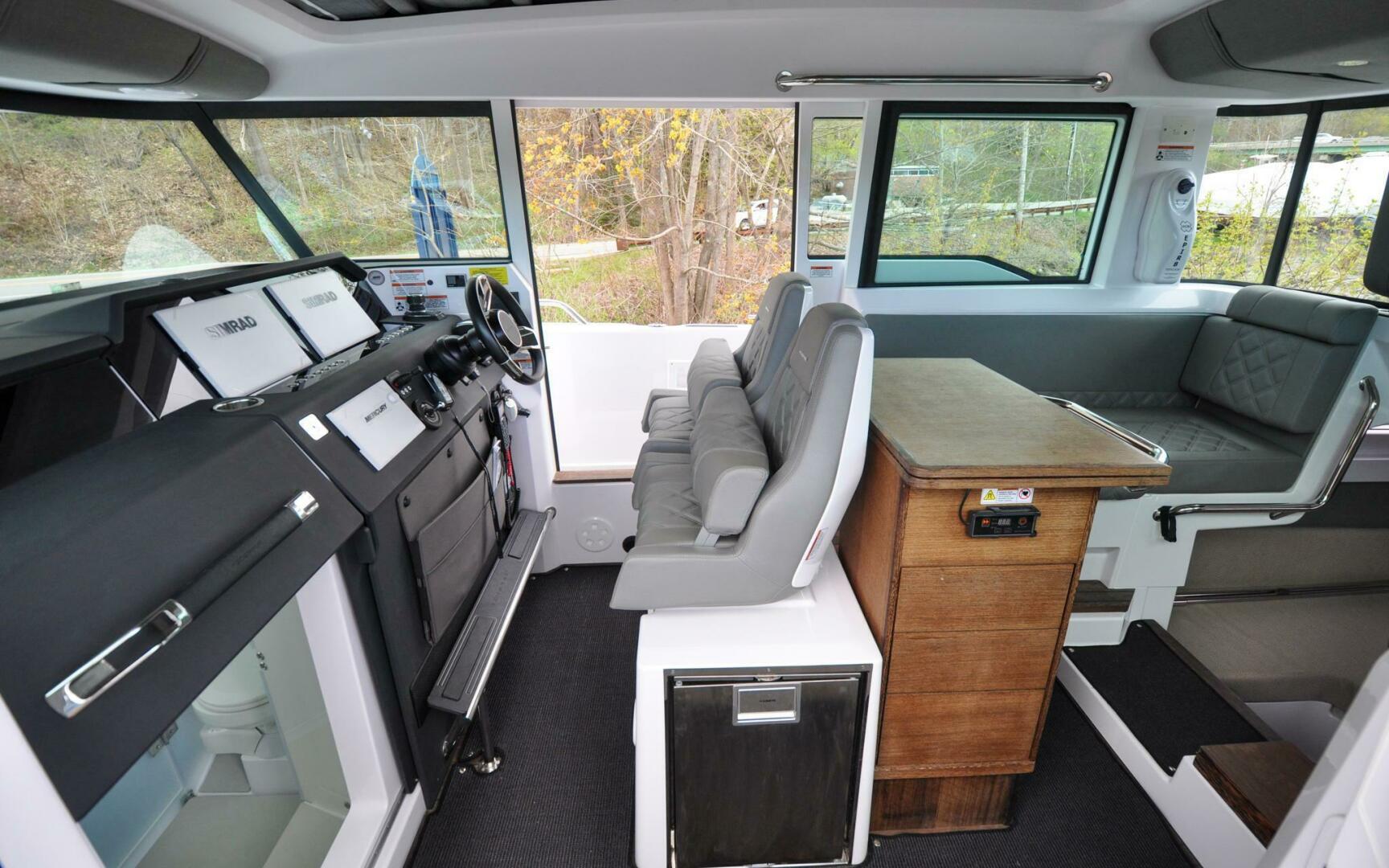 Slide: The Image of Axopar 37 Cross Cabin 2021 - 5279734