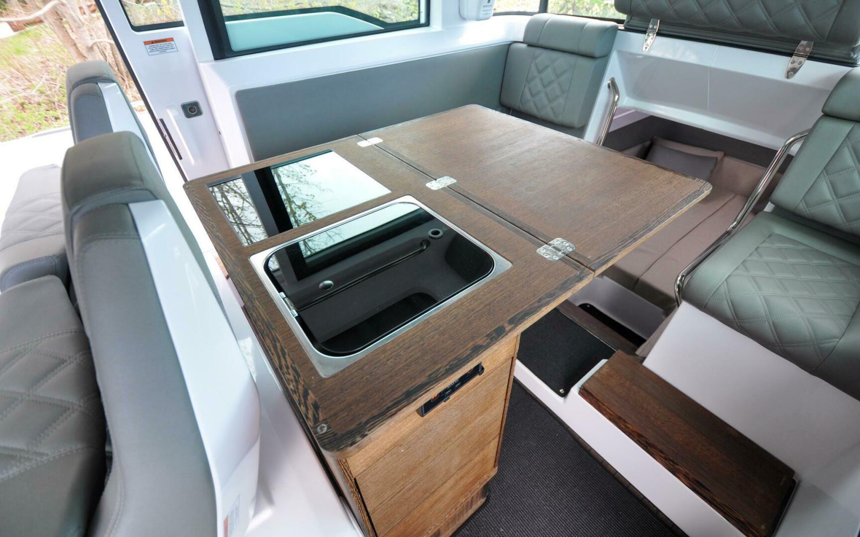 Slide: The Image of Axopar 37 Cross Cabin 2021 - 5279738