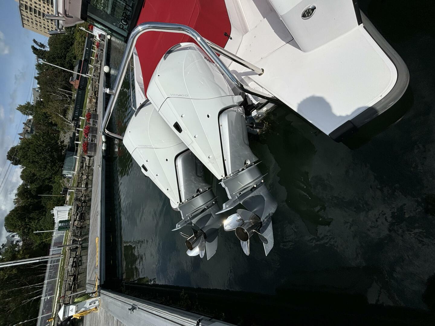 Slide: The Image of Axopar 37 Cross Cabin 2021 - 6