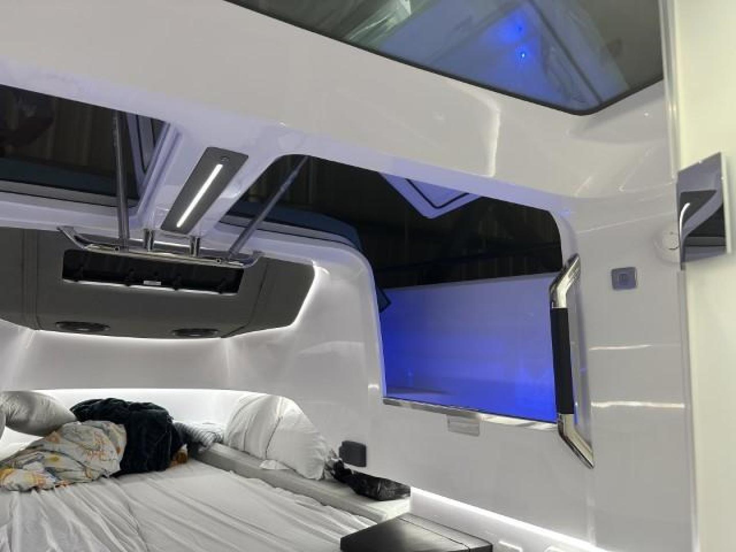 Slide: The Image of Axopar 37 XC CROSS CABIN 2023 - 3584205