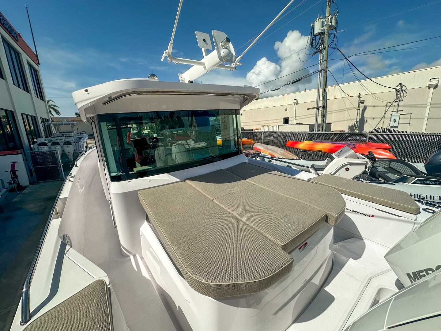 Slide: The Image of Axopar 37 XC CROSS CABIN 2024 - 5389996