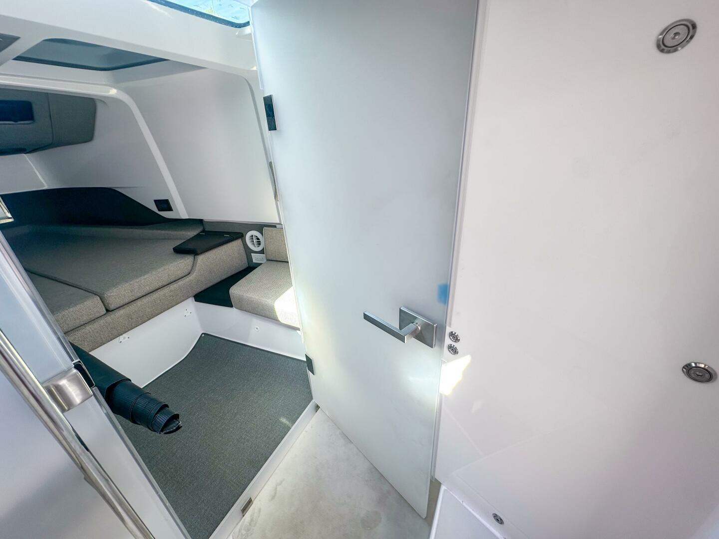 Slide: The Image of Axopar 37 XC CROSS CABIN 2024 - 5390007