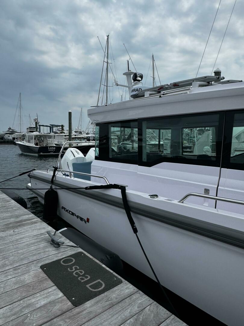 Slide: The Image of Axopar 37 XC Cross Cabin 2024 - 5532415