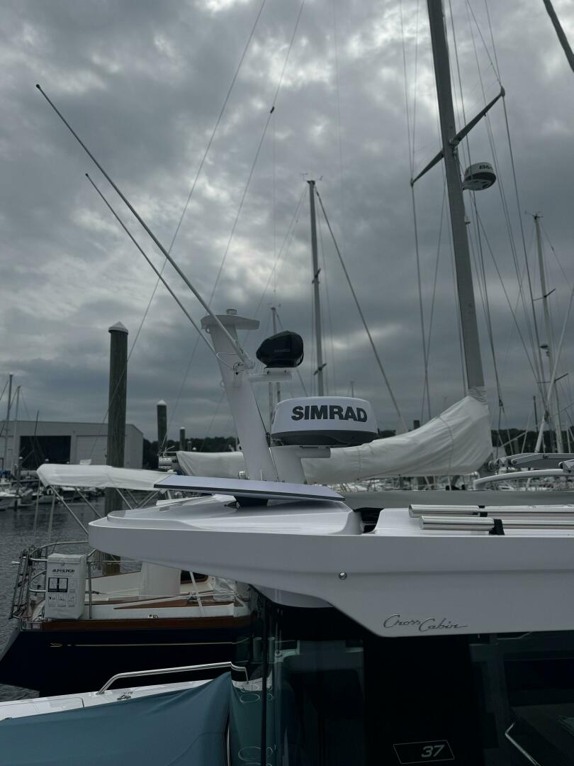 Slide: The Image of Axopar 37 XC Cross Cabin 2024 - 5532426