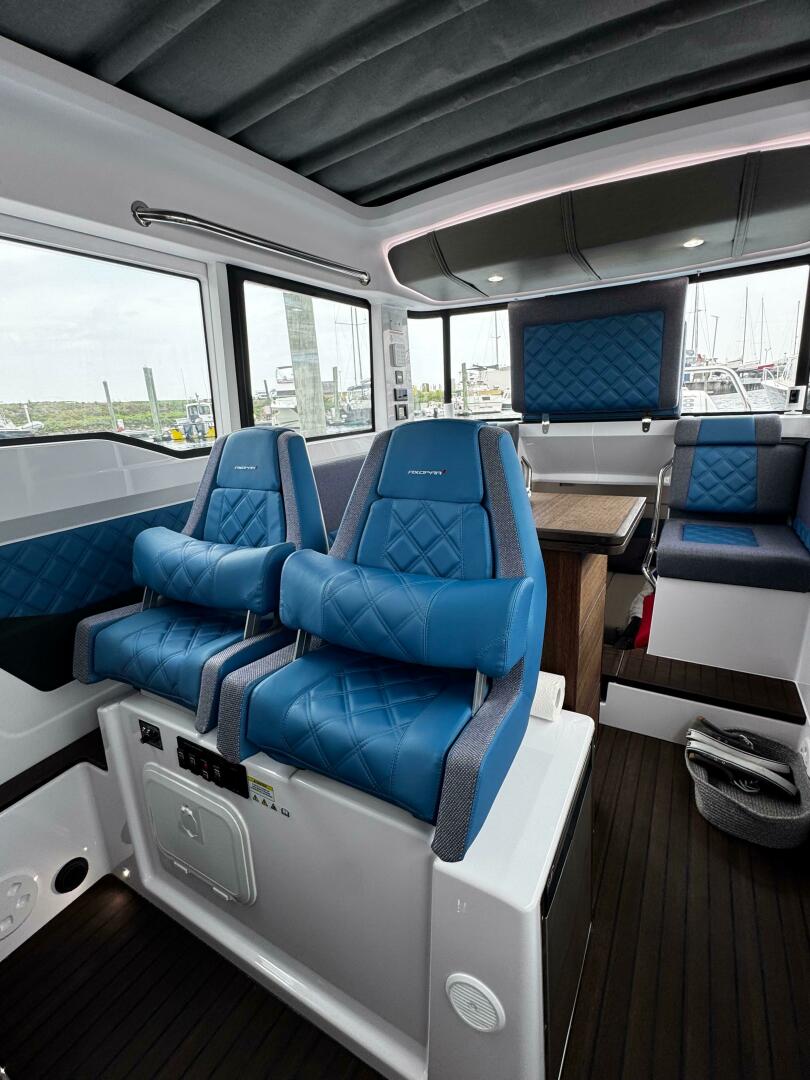 Slide: The Image of Axopar 37 XC Cross Cabin 2024 - 5532427