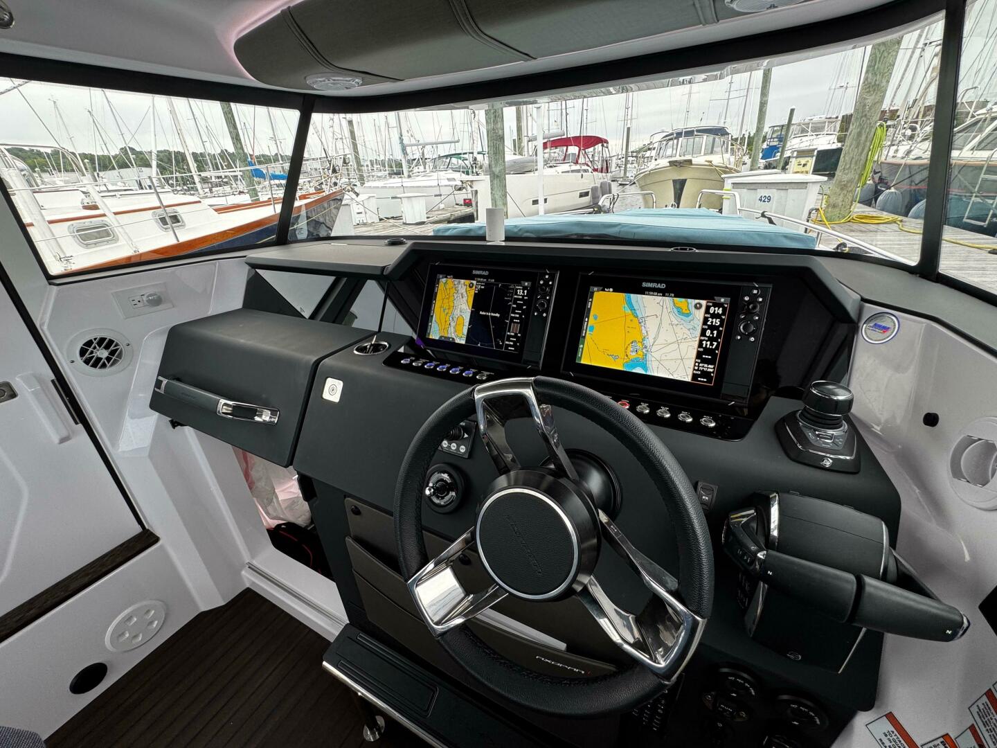 Slide: The Image of Axopar 37 XC Cross Cabin 2024 - 5532434