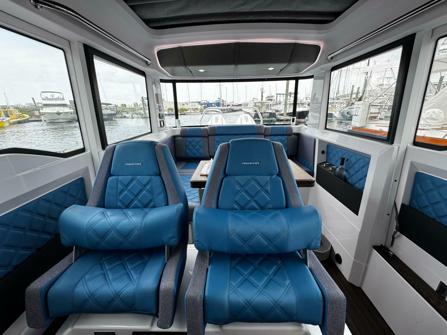 Slide: The Image of Axopar 37 XC Cross Cabin 2024 - 5532436