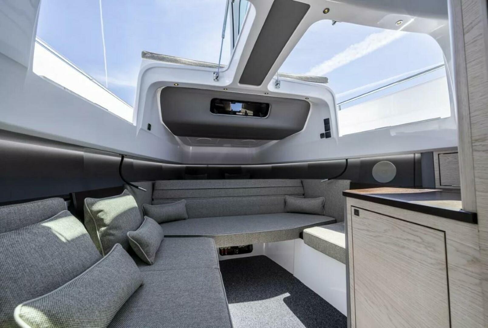 Slide: The Image of Axopar 45 ST 2024 - 4002645