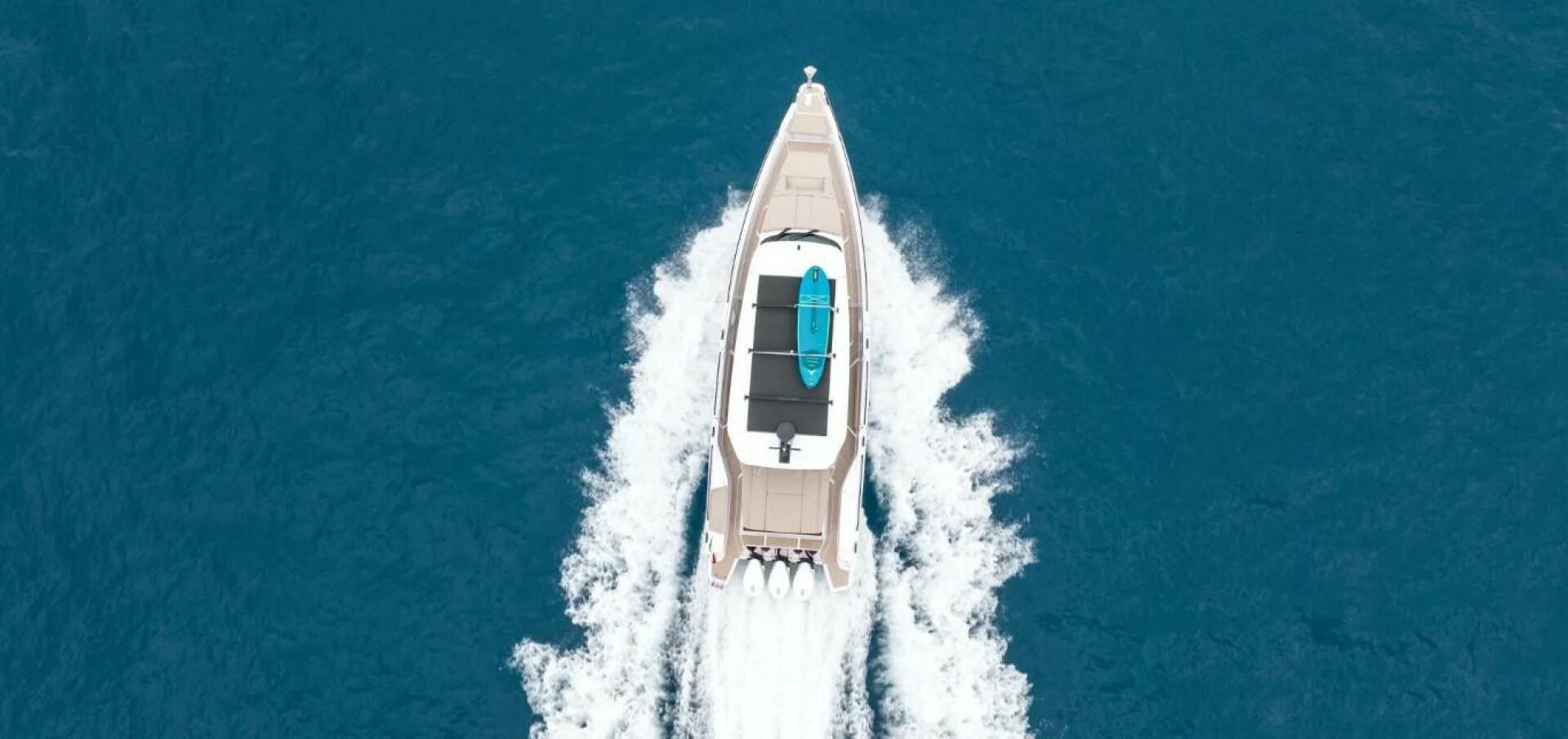 Slide: The Image of Axopar 45 ST 2024 - 4002657