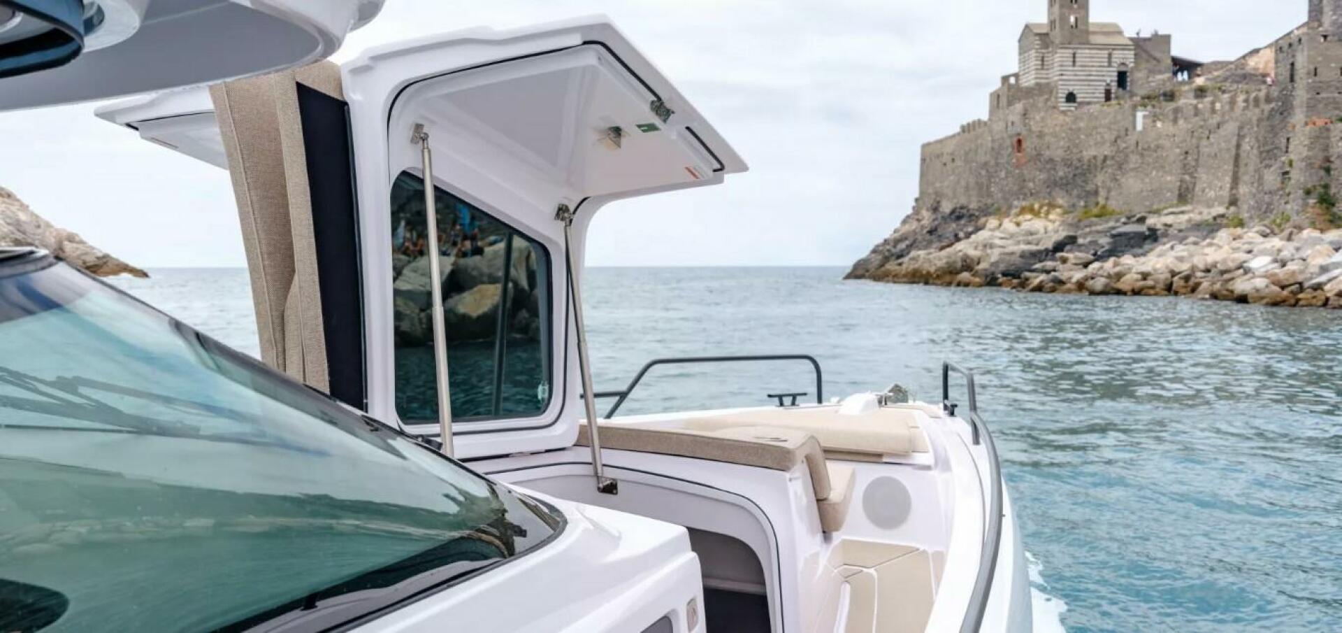 Slide: The Image of Axopar 45 ST 2024 - 4002661