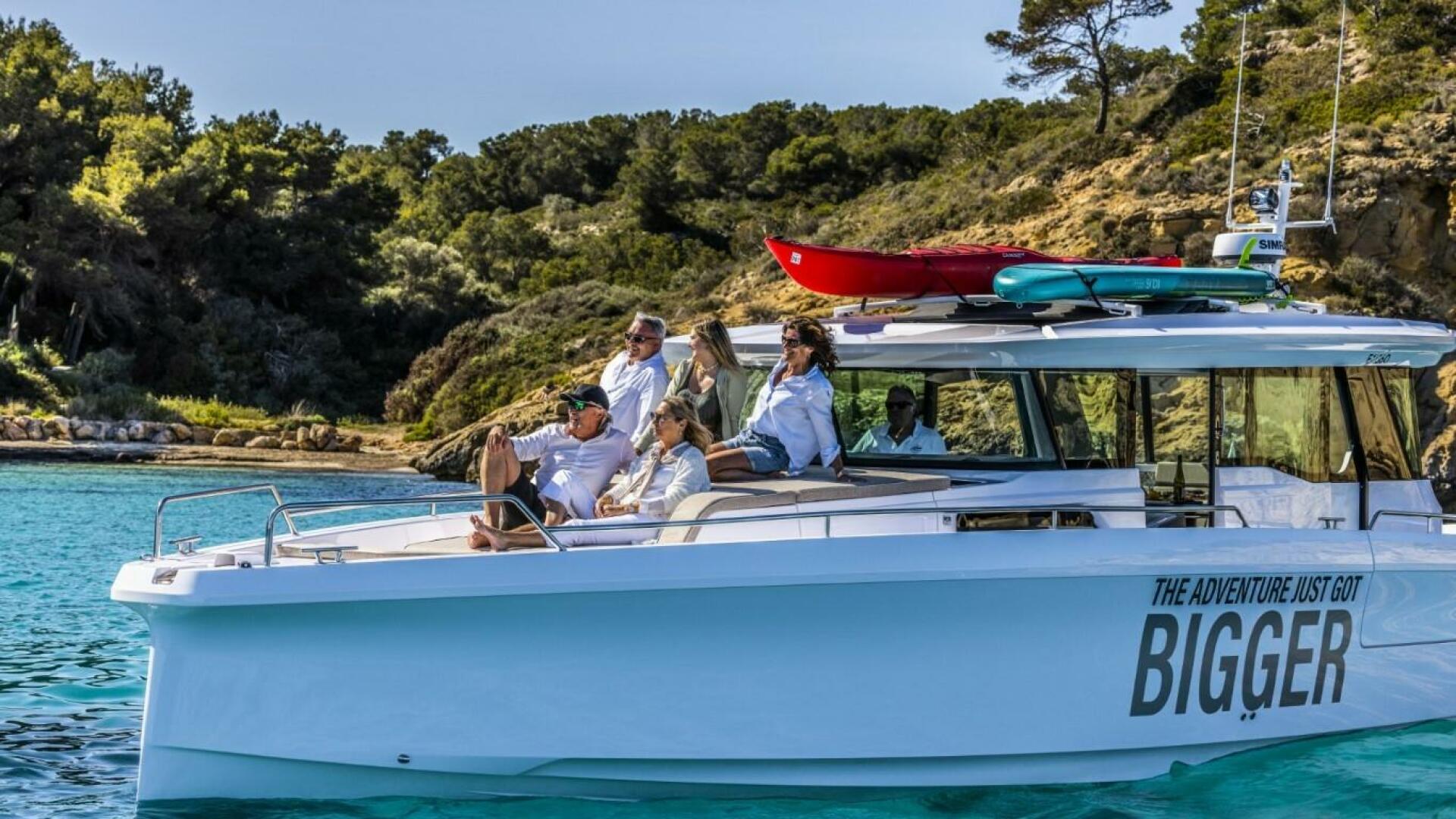 Slide: The Image of Axopar 45 XC Cross Cabin 2024 - 4086396