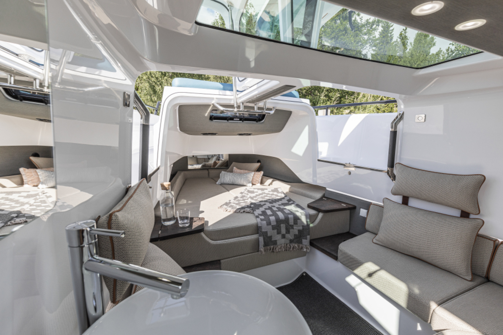Slide: The Image of Axopar 37 XC  East Coast Yacht Sales Available East Coast Yacht Sales
Axopar 37 XC Cross Cabin - 3929482