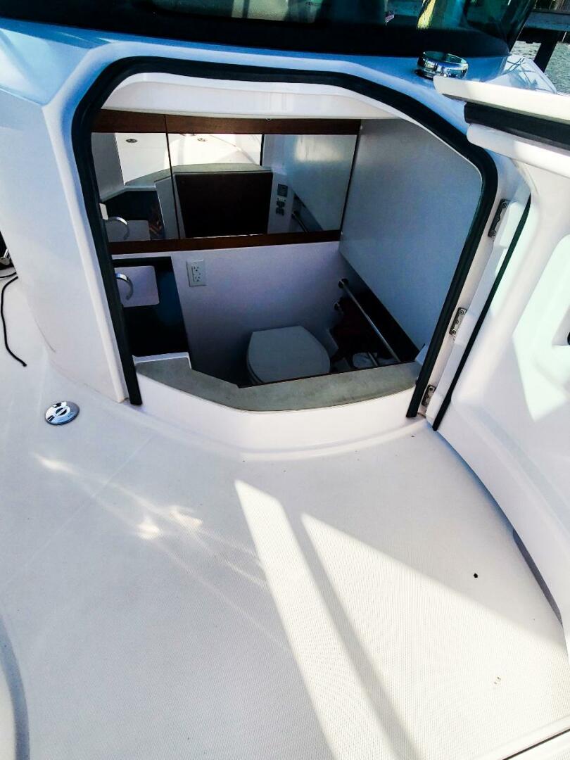 Slide: The Image of Axopar Cabin 2021 - 4935814