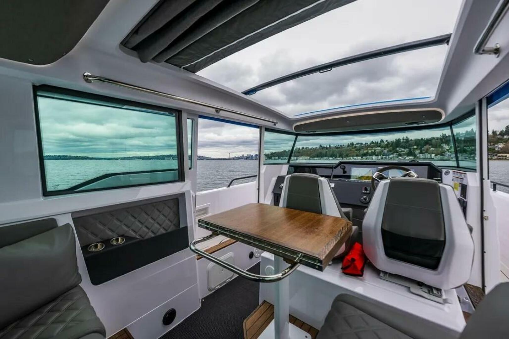 Slide: The Image of Axopar Cross Cabin 2021 - 5185059