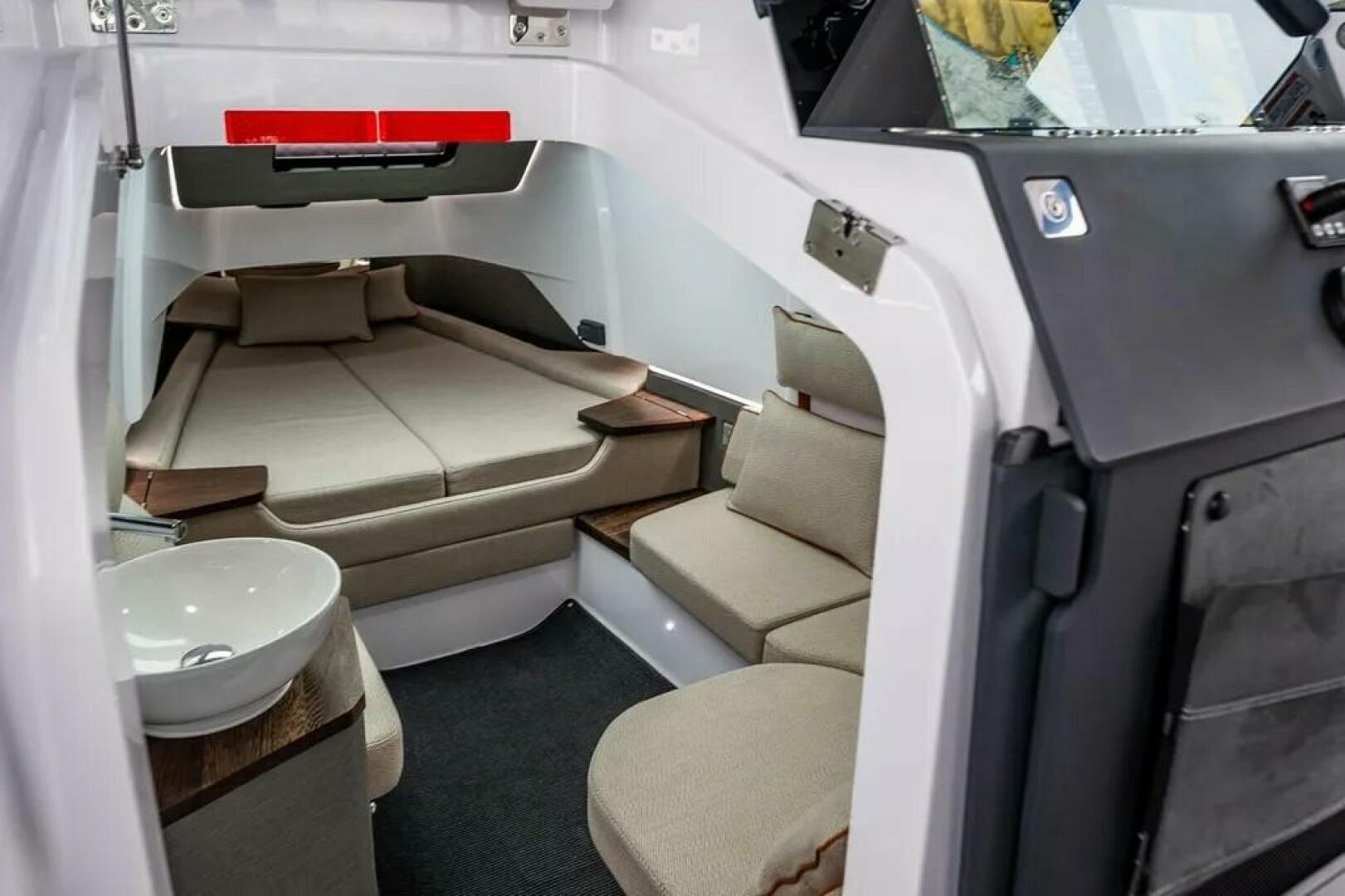 Slide: The Image of Axopar Cross Cabin 2021 - 5185066