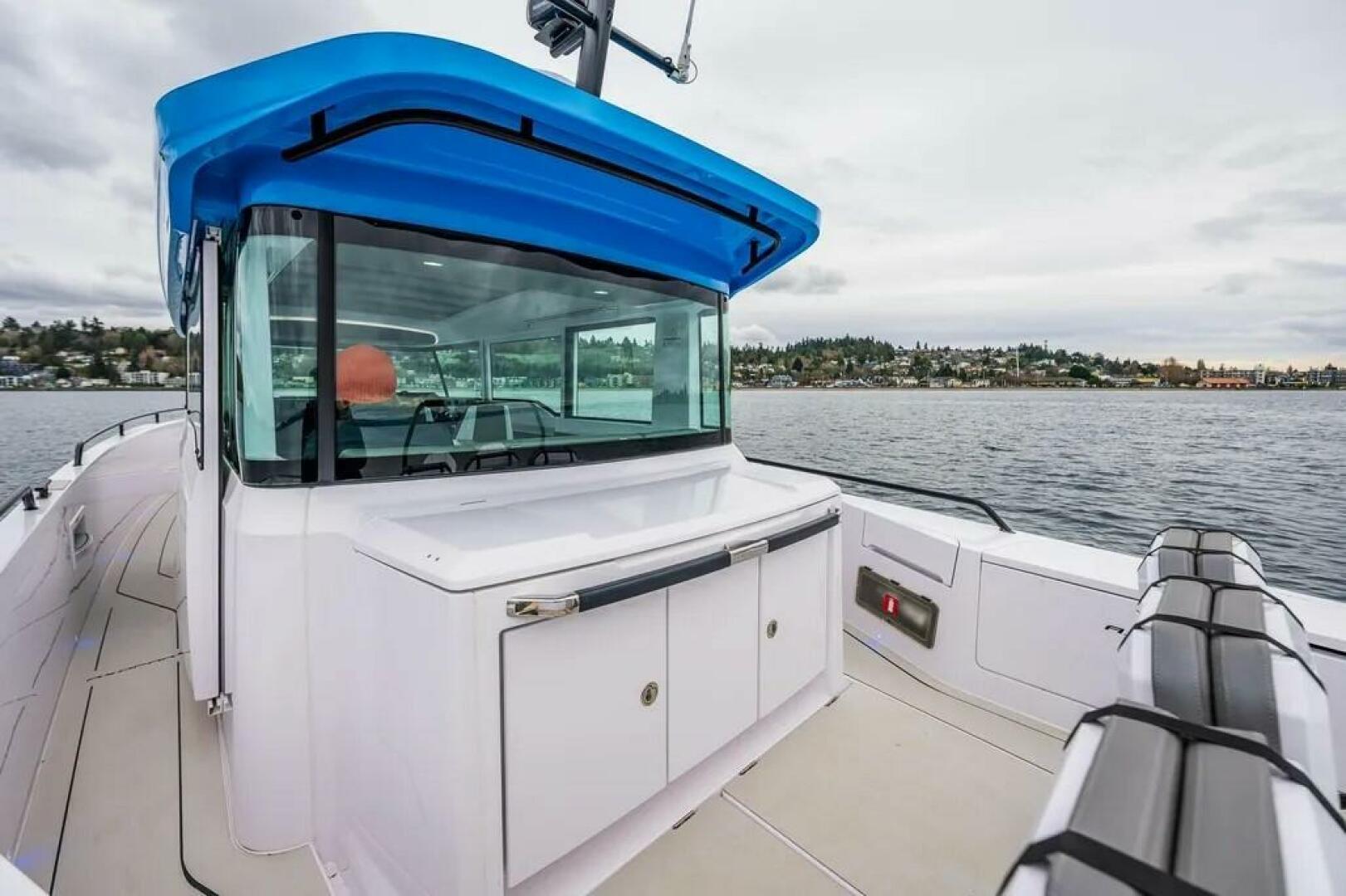 Slide: The Image of Axopar Cross Cabin 2021 - 5185051