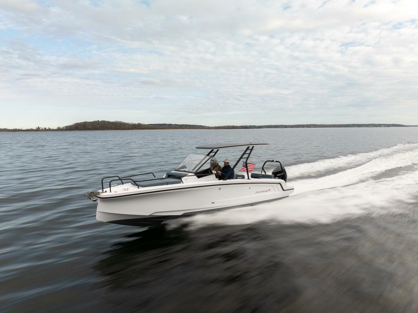 Slide: The Image of Axopar Cross Top 2025 - 5294039