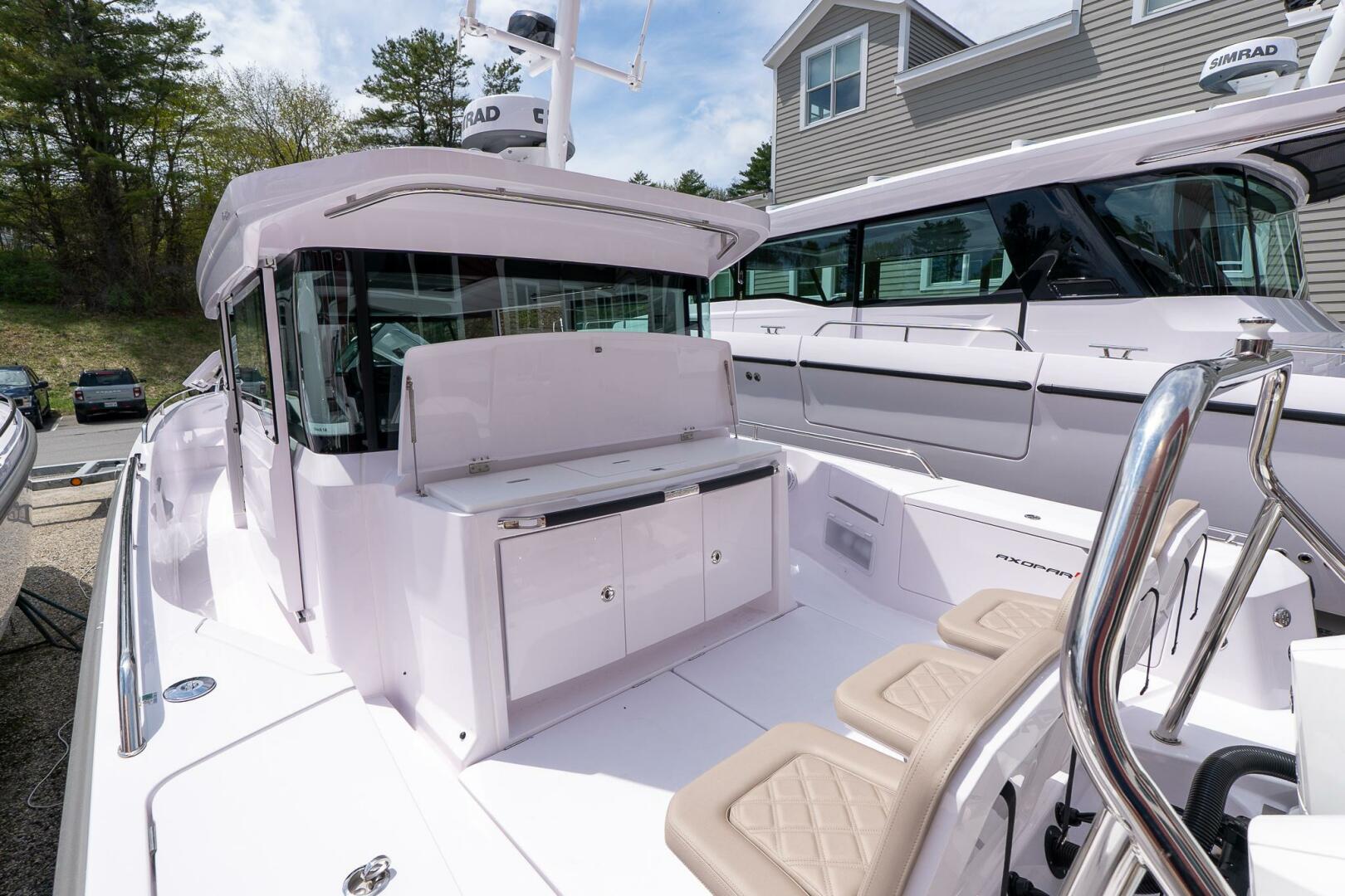 Slide: The Image of Axopar Wetbar 2024 - 5292689