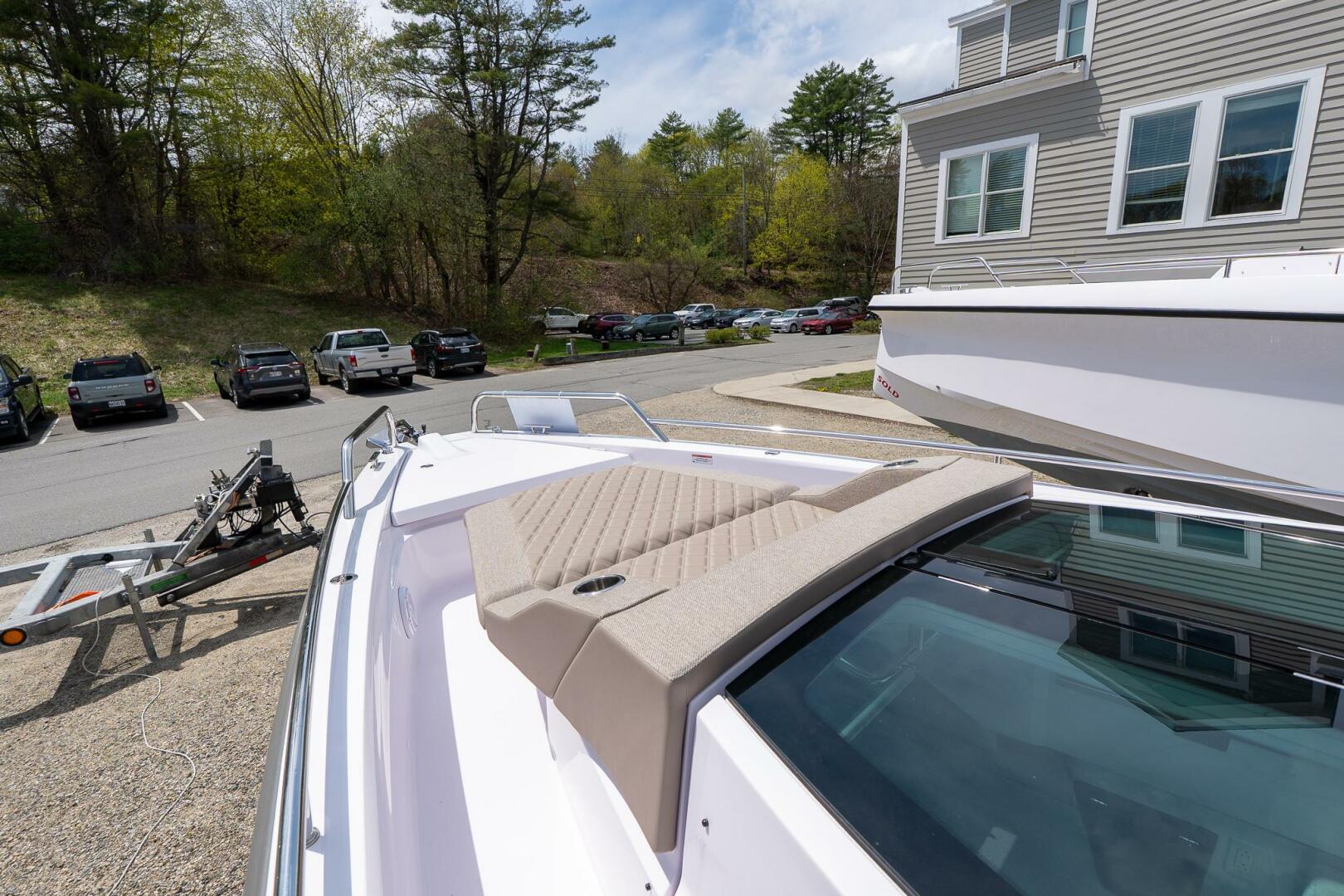 Slide: The Image of Axopar Wetbar 2024 - 5292700