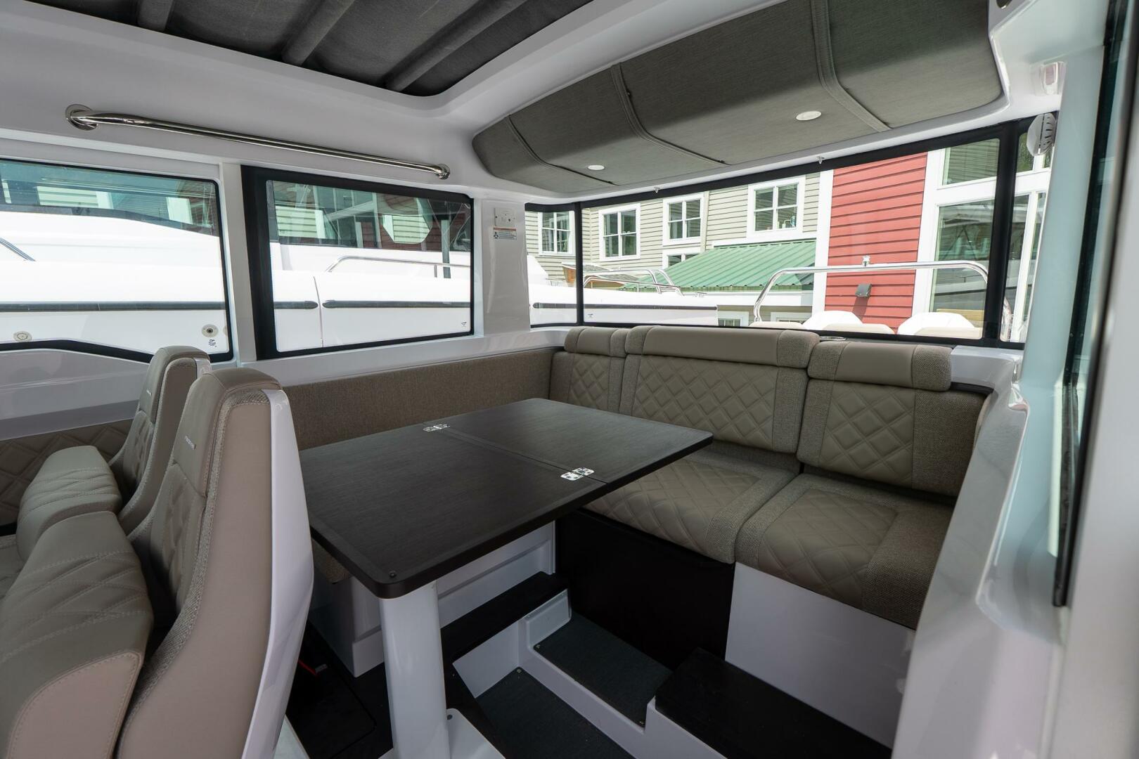 Slide: The Image of Axopar Wetbar 2024 - 5294339