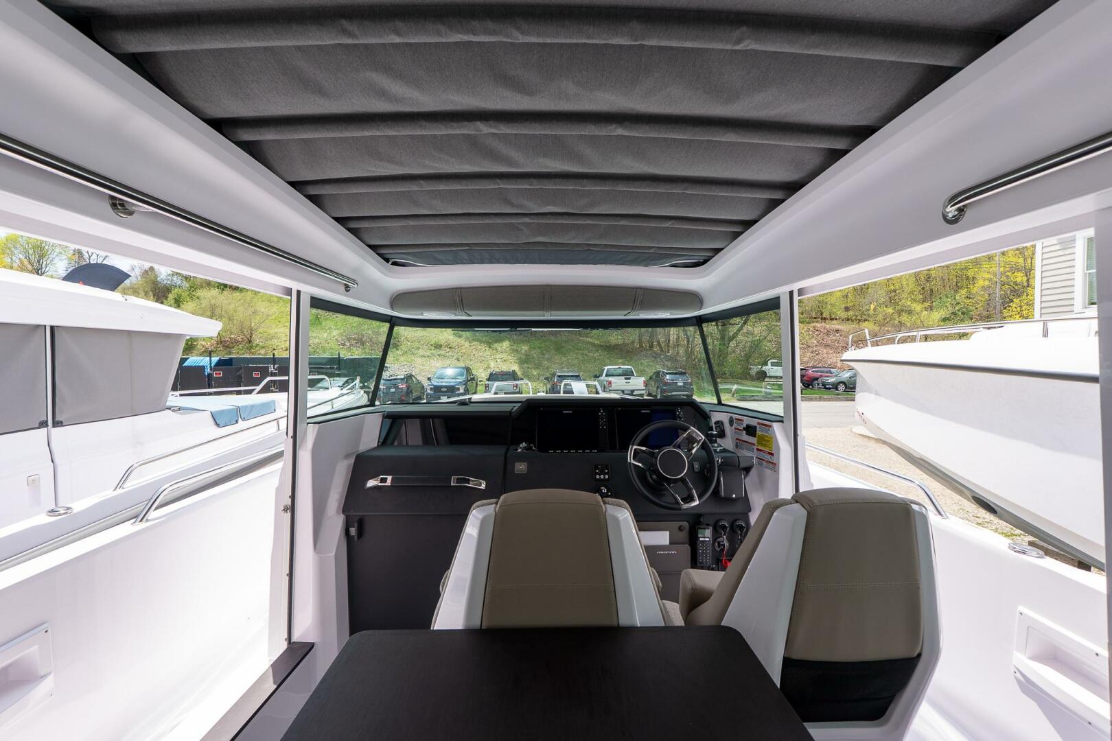 Slide: The Image of Axopar Wetbar 2024 - 5294344