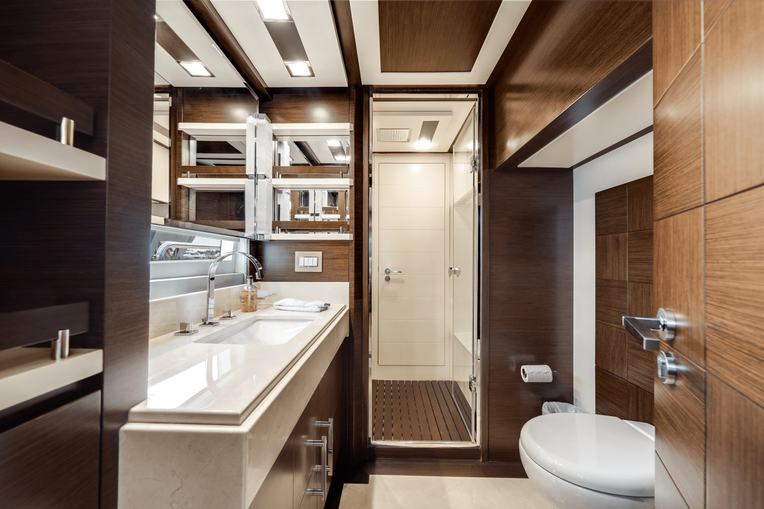 Slide: The Image of Azimut 105 2009 - 41