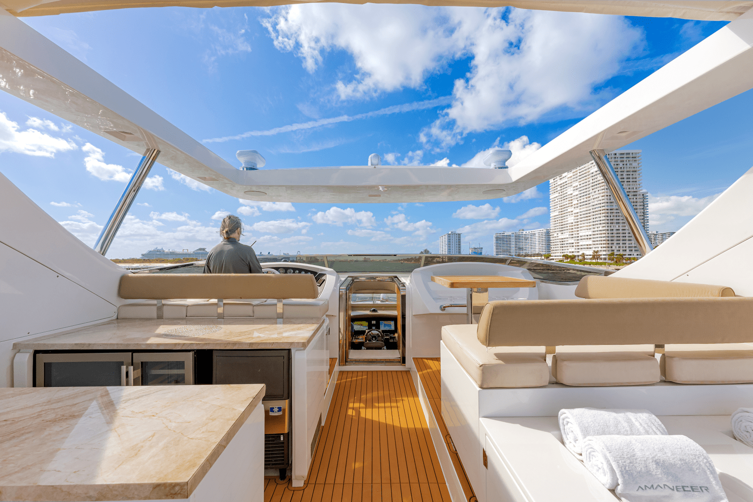 Slide: The Image of Azimut 105 2009 - 44