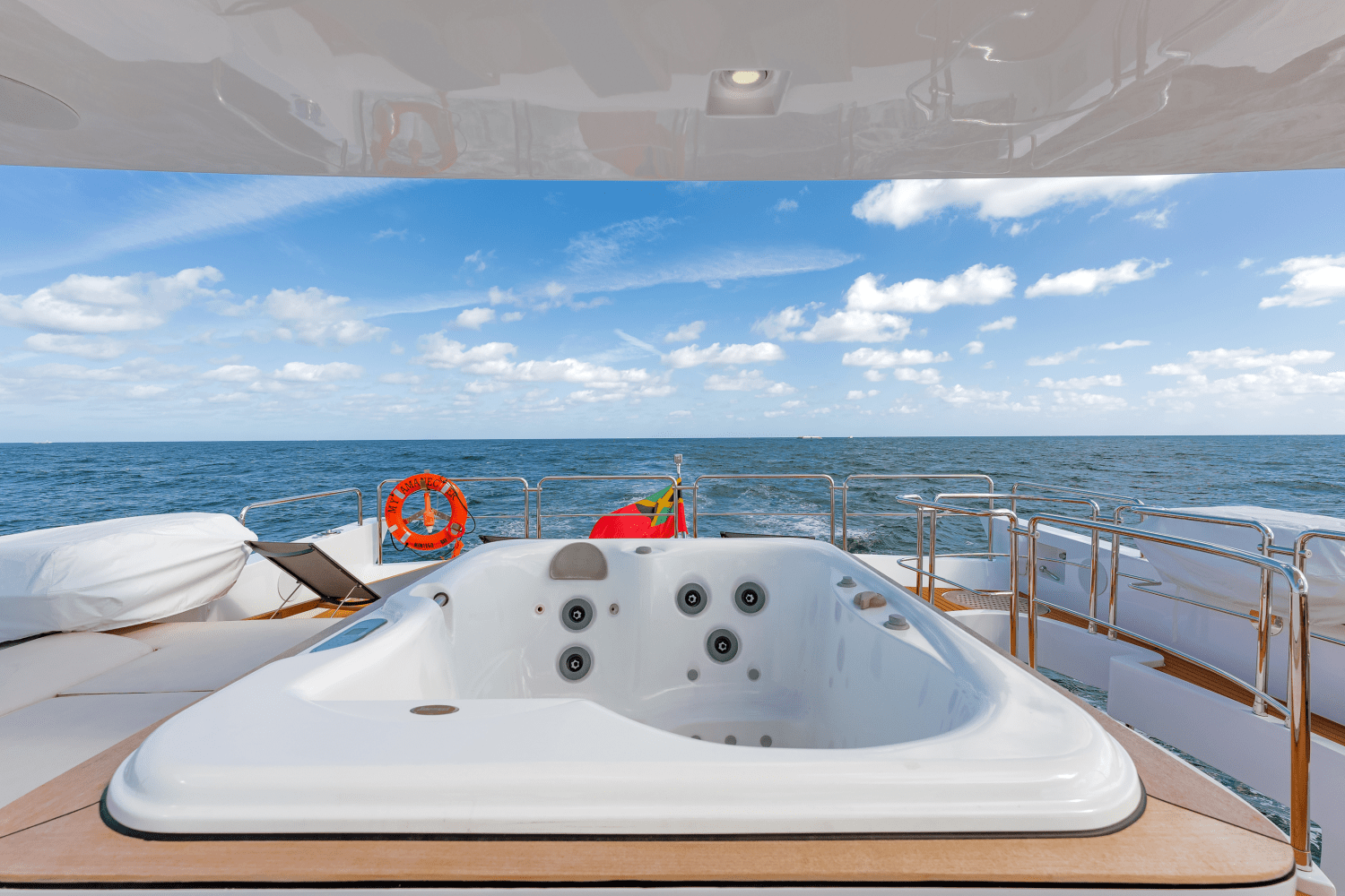 Slide: The Image of Azimut 105 2009 - 51