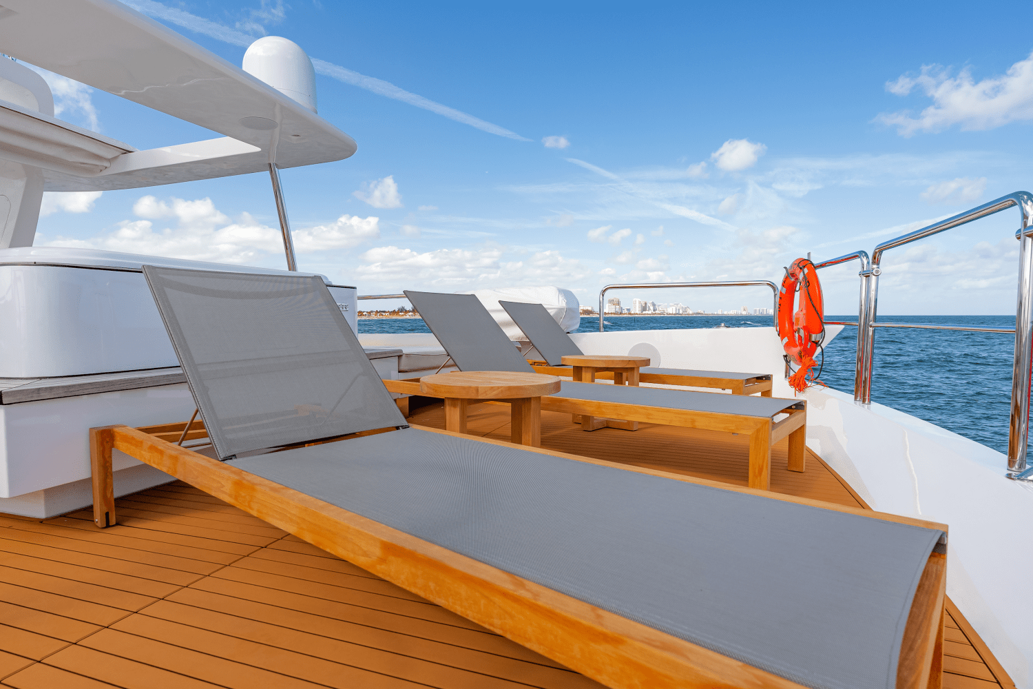 Slide: The Image of Azimut 105 2009 - 52