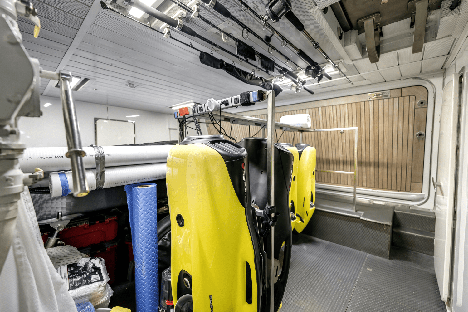 Slide: The Image of Azimut 105 2009 - 57