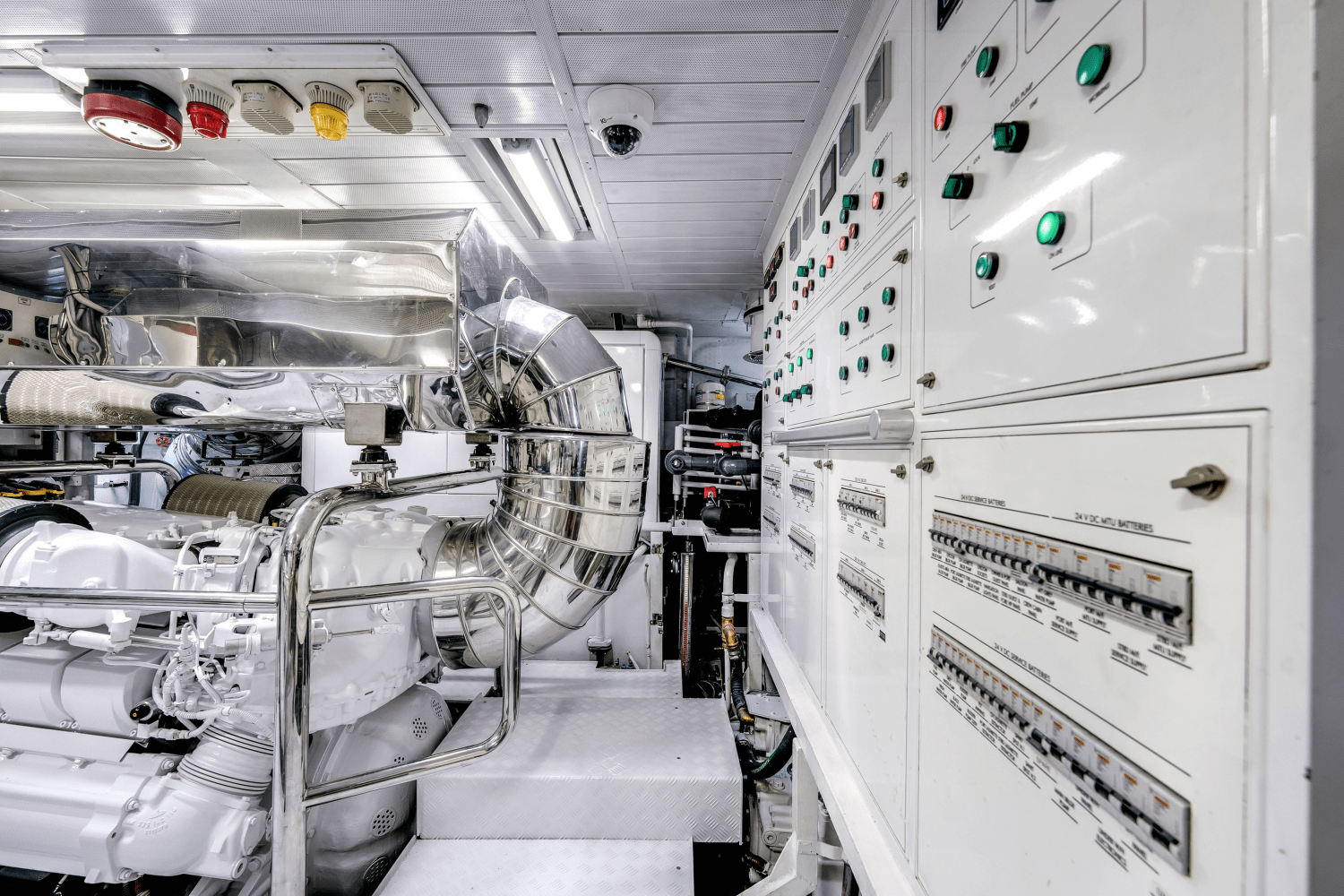 Slide: The Image of Azimut 105 2009 - 66