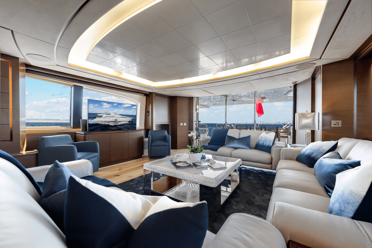 Slide: The Image of Azimut 105 2009 - 9