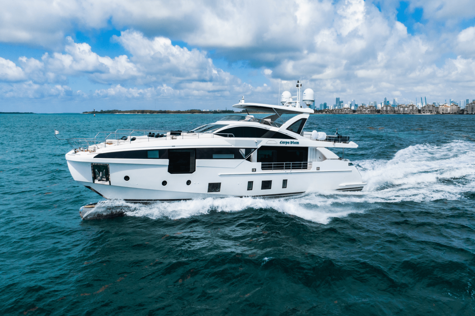 Slide: The Image of Azimut 32 METRI 2023 - 5095383