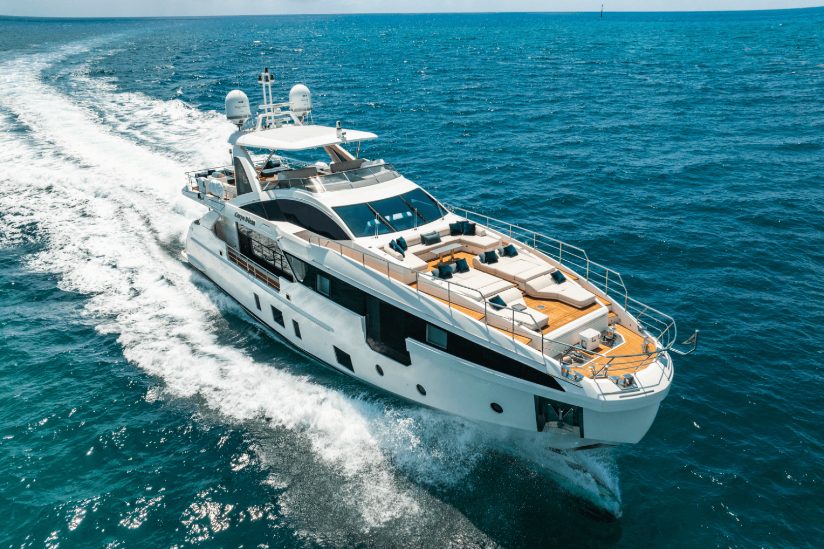 Slide: The Image of Azimut 32 METRI 2023 - 5095384