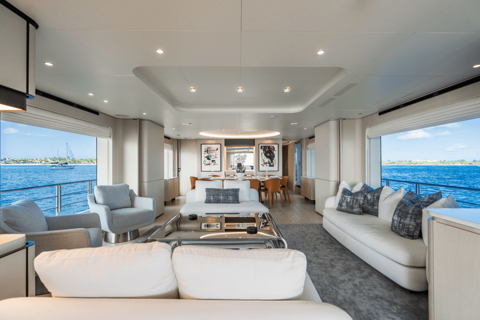 Slide: The Image of Azimut 32 METRI 2023 - 5095395