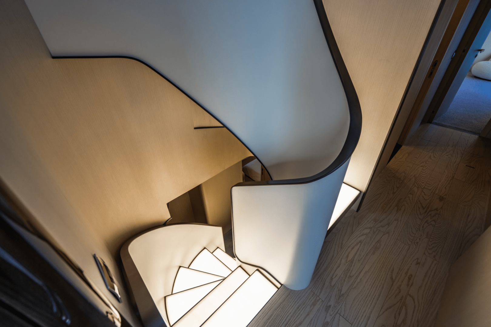 Slide: The Image of Azimut 32 METRI 2023 - 5095404