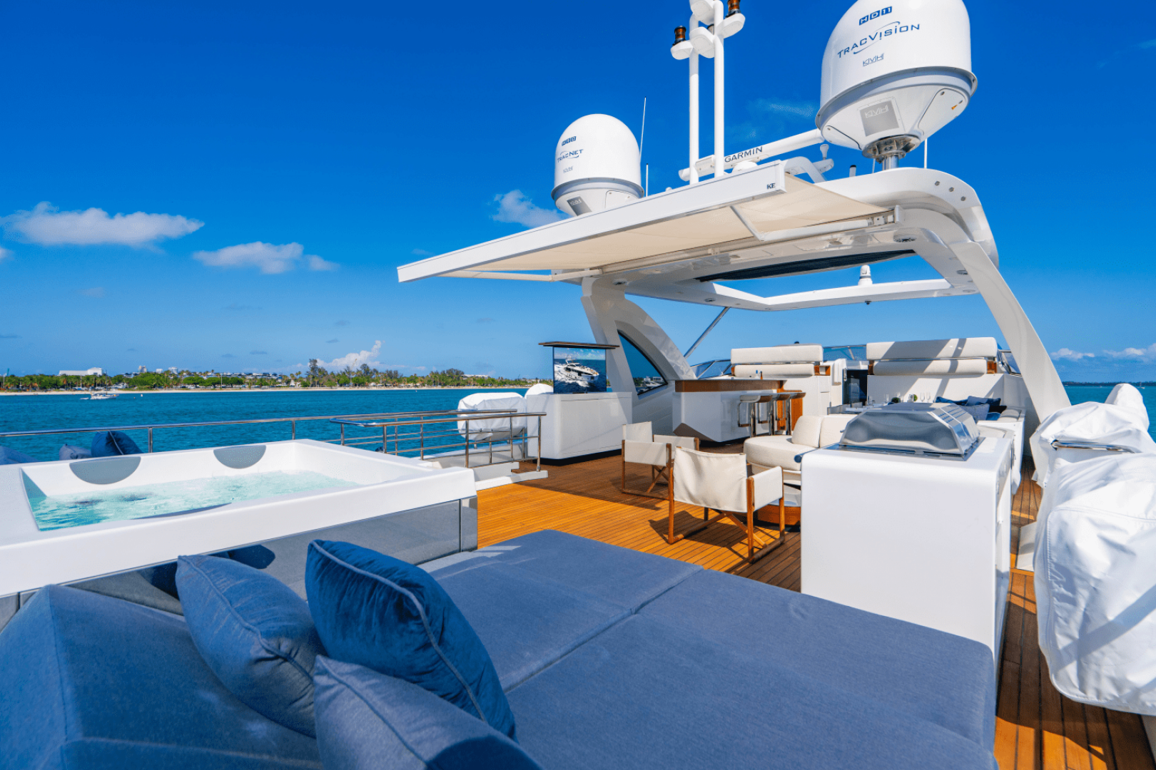 Slide: The Image of Azimut 32 METRI 2023 - 5095416
