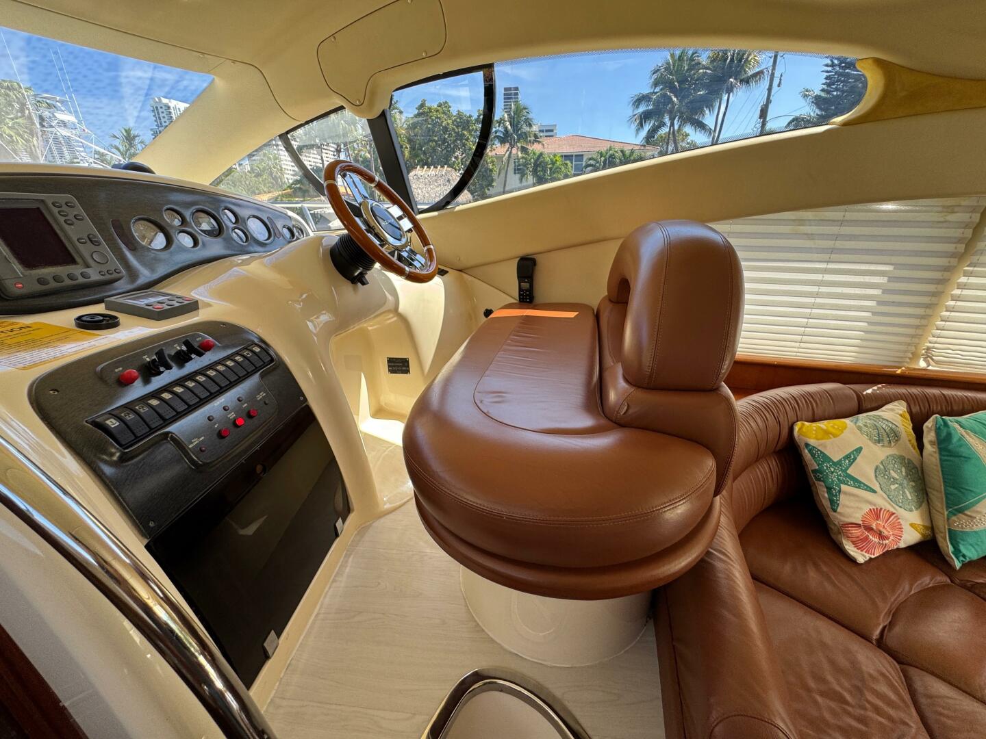Slide: The Image of Azimut 42 Fly 2005 - 5199540