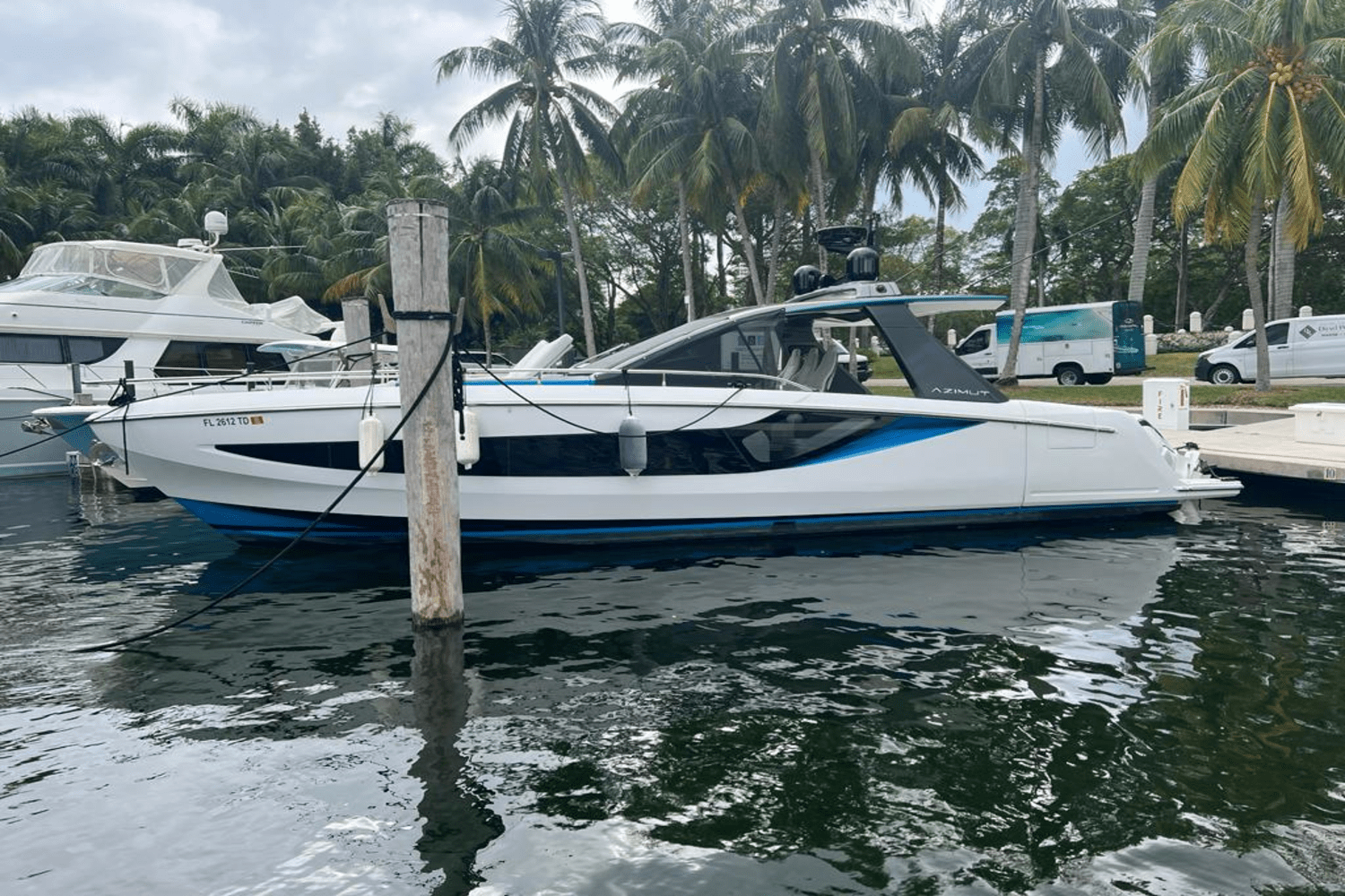 Slide: The Image of Azimut 42 VERVE 2022 - 2