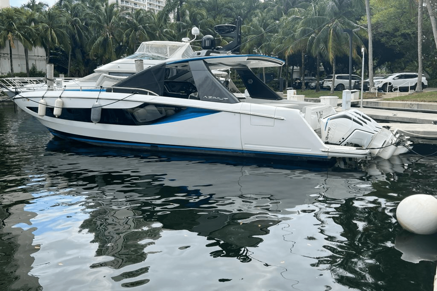 Slide: The Image of Azimut 42 VERVE 2022 - 7